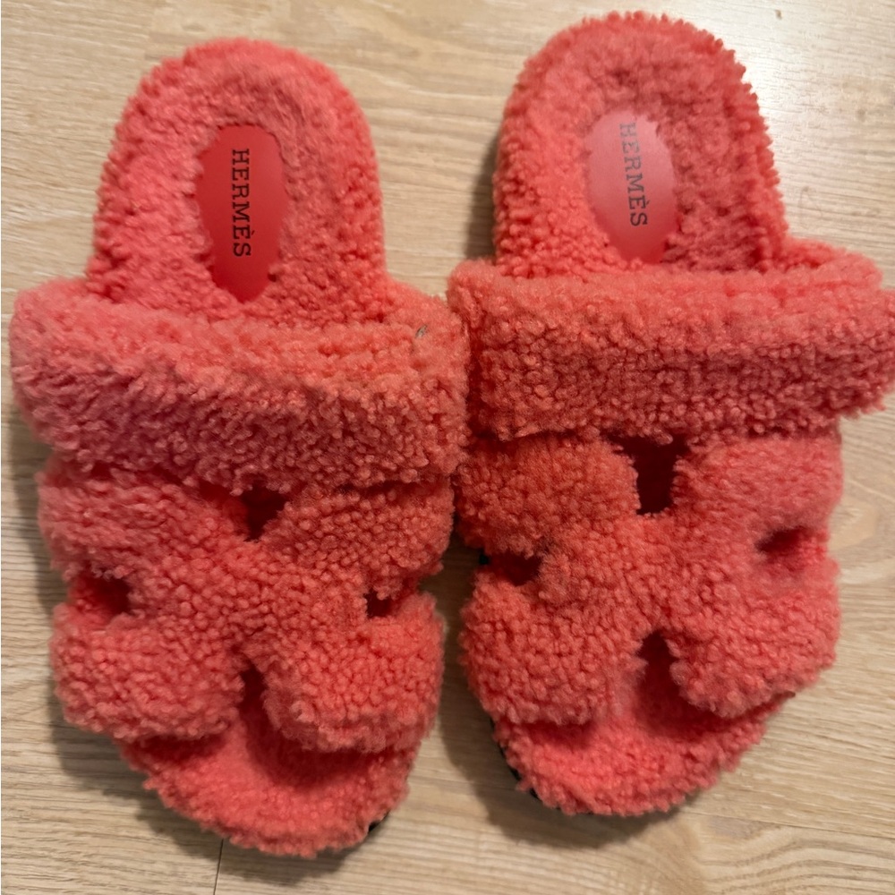 Hermes furry sandals